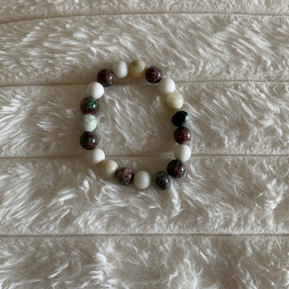 mixed property healing bracelet